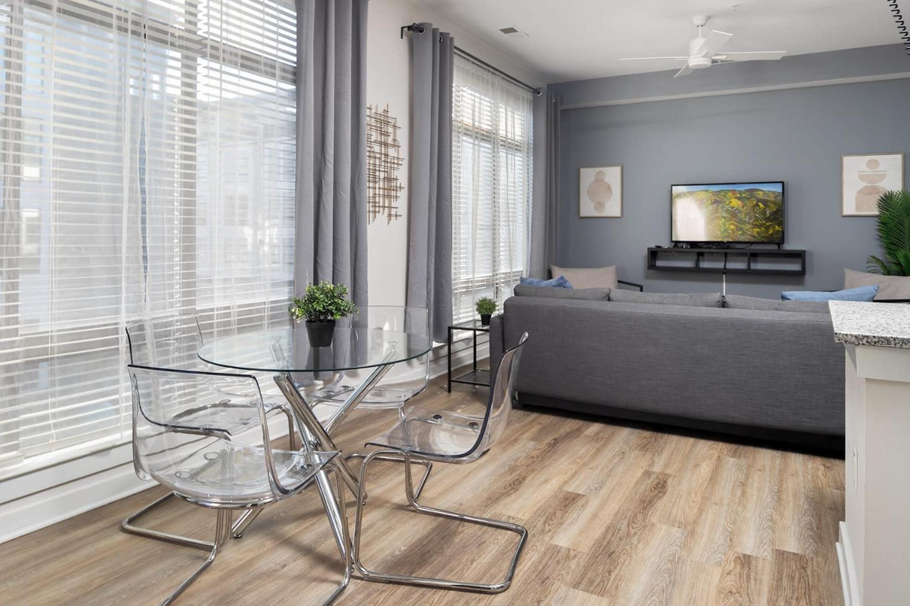 Apartment Modern Uptown 2br Free Parking & Private Balcony Charlotte